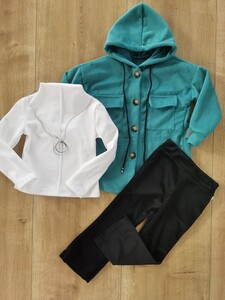 Bluzka z naszyjnikiem BDZN-01